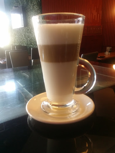 Comentarii opinii despre Calistos Eldo Square (Halaal)