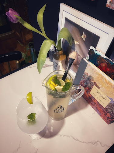 Unit 1, The Big Fig Lifestyle Centre, 29 8th Ave, Walmer, Gqeberha, 6070