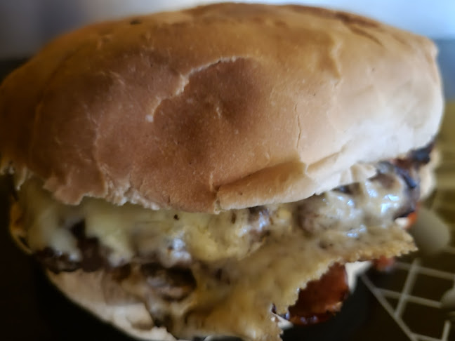 Davlyn's Good Foods - Hospitality and gastronomy