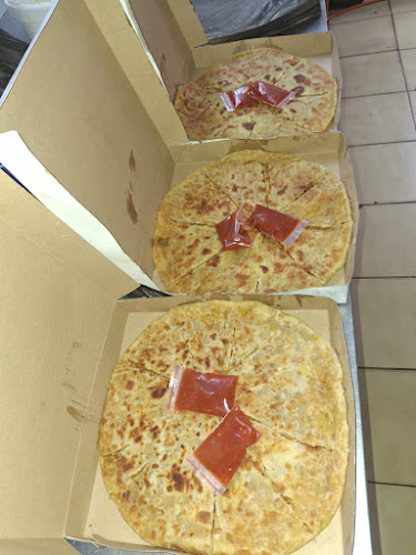 Al Maka Chicken Tikka Restaurant and Takeaway - Hospitality and gastronomy