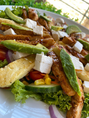 Comentarii opinii despre The Rabbit Hole Coffee Cafe