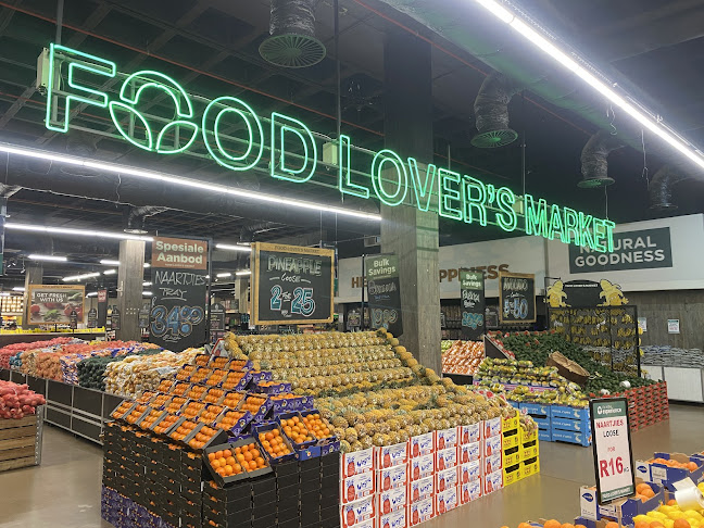 Food Lover's Market Menlyn Mall - Hospitality and gastronomy