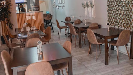 SAVANNAH CAFE RESTAURANT