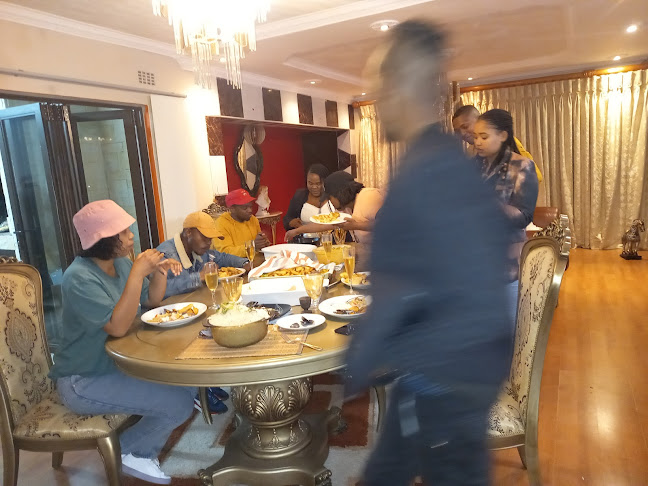 Fura's Kitchen/Chef Makapela - Hospitality and gastronomy