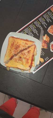 Comentarii opinii despre The Food Shack