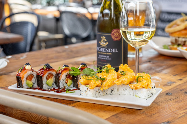 Knysna Oyster Company - V&A Waterfront Cape Town - Cape Town