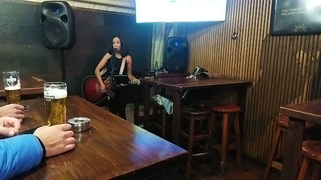 Douglasdale Shopping Centre Cornre Of Douglas Drive and, Leslie Ave, Douglasdale, Sandton, 2191