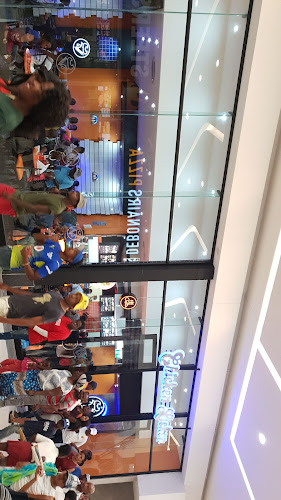 Comentarii opinii despre Chicken Licken Mams Mall