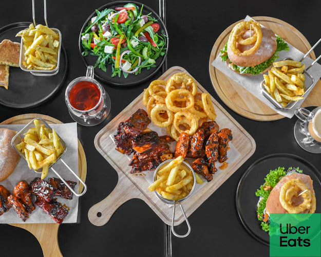 Ribz N Wingz Rosebank Mall - Johannesburg