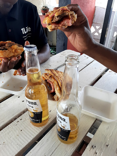 White House - Benoni