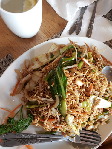 Make Restaurant - Hospitality and gastronomy