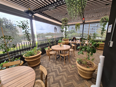 Geek House Eatery - Exceptional Bakery & Restaurant