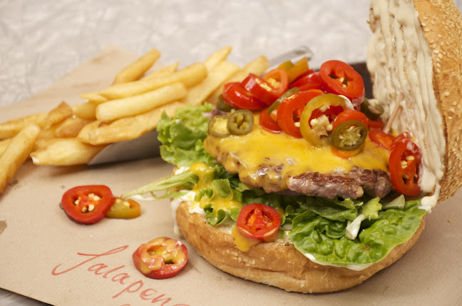 Opinii despre The Dog's Bollocks at YARD în Cape Town - Hospitality and gastronomy