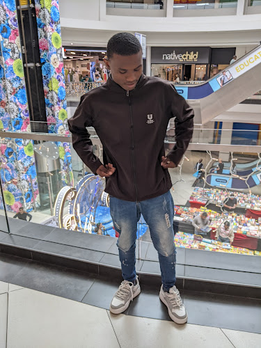 Opinii despre TOPS at SPAR Jeppe în Johannesburg - Hospitality and gastronomy