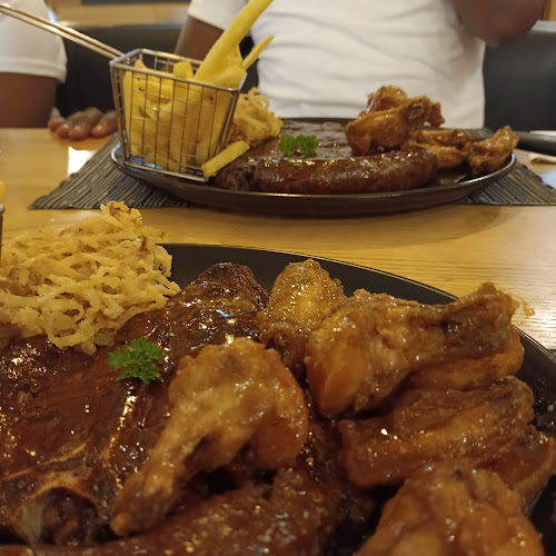 Opinii despre Bronco Creek Spur în Richards Bay - Hospitality and gastronomy