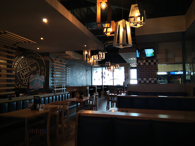 John Dory's Mall@Carnival