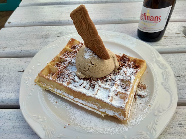 Comentarii opinii despre Belgian Waffles, Beer & Burgers