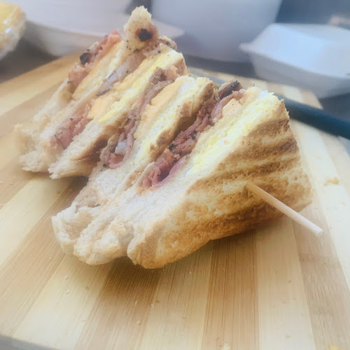 Comentarii opinii despre The Meating Place Restaurant