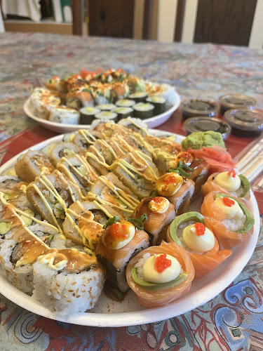 Huang Mei Sushi & Chinese Food - Hospitality and gastronomy