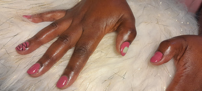 Opinii despre Cakes, Balloons, Perfumes and Nails by FIFI în Gcuwa - Hospitality and gastronomy