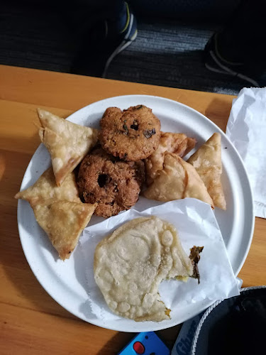 Shop 1, Phoenix Square, 12 Parthenon St, Starwood, Phoenix, 4068