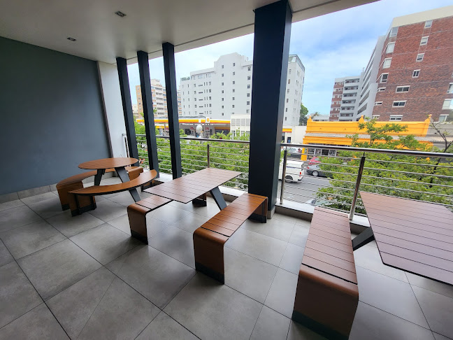 Comentarii opinii despre McDonald's Seapoint Drive-Thru