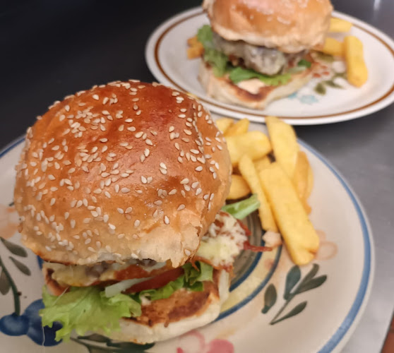 Kings Tavern & Crown Room - Johannesburg