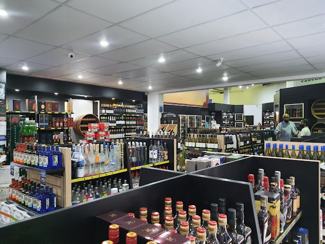 Shop 5, The Grayston Shopping Centre Corner Helen Road &, Grayston Dr, Sandown, Sandton, 2031