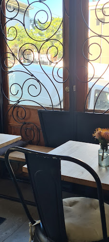 Comentarii opinii despre Tilt Coffee