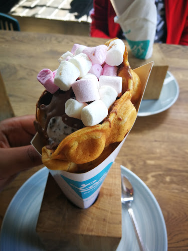 Opinii despre Lola's Dessert Bar în Makhanda - Hospitality and gastronomy