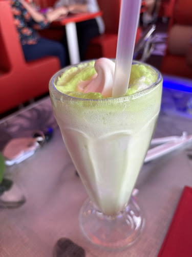 Roxy's Diner & Ice Cream Parlour