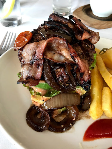 New Cumberland Building, 163 Beach Rd, Mouille Point, Cape Town, 8005