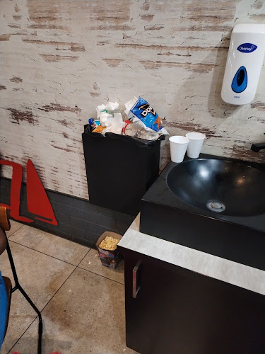 Pizza Hut Fourways Mall - Sandton