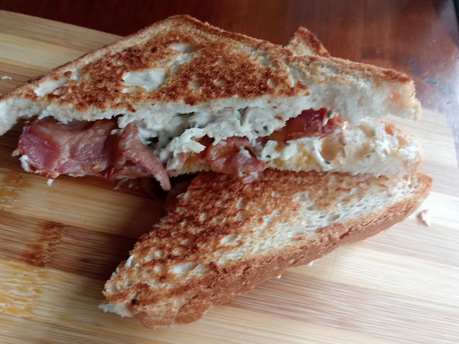 Comentarii opinii despre TreeHouse Seventeen Coffee Shop