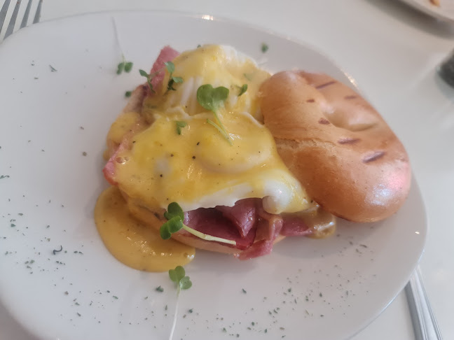 Comentarii opinii despre District Cafe