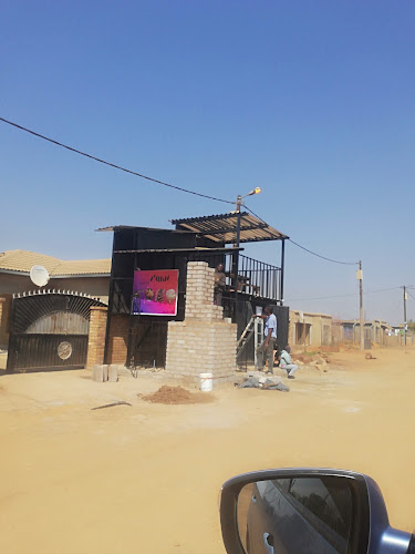 Maps kitchen - Rayton