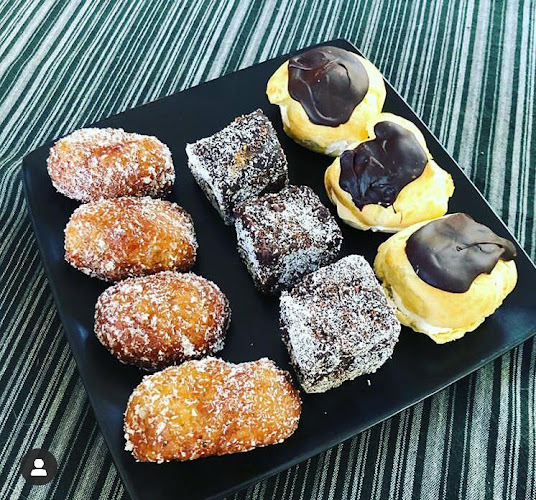 Opinii despre Angela's Cakes …please WhatsApp for full menu în Randburg - Hospitality and gastronomy