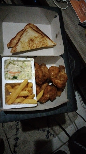 Comentarii opinii despre Chicken Licken Fly-Thru