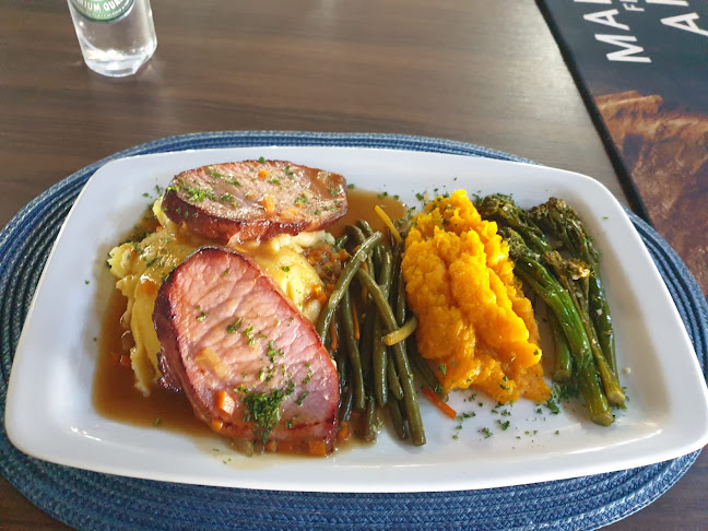 Die Hoofkantoor Pub & Grill