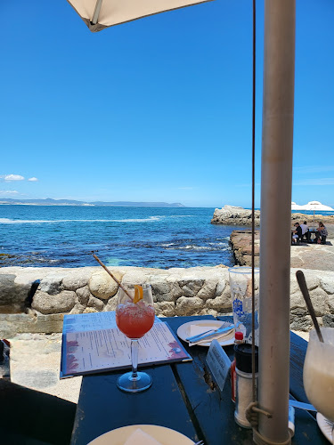 Comentarii opinii despre Bientang's Cave Restaurant & Wine Bar