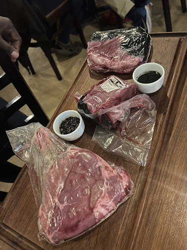 Shop 8, Cnr 3rd &, Parktown Quarter, 7th Ave, Parktown North, Johannesburg, 2193