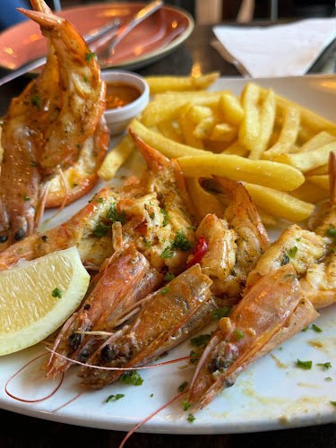 Main Rd, Green Point, Cape Town, 8051