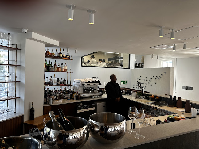 Pierhead Building (next to the NSRI V&A Waterfront, Bowl, Cape Town, 8001