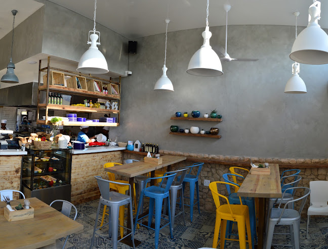 NIKOS Durban North - Hospitality and gastronomy