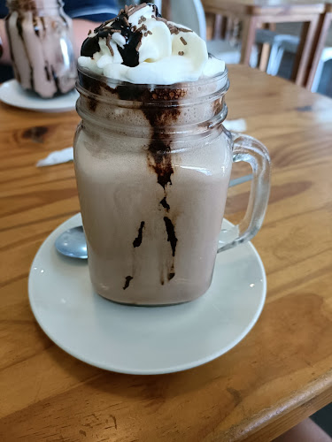 Opinii despre Live.Love.Drink Coffee în Gqeberha - Hospitality and gastronomy