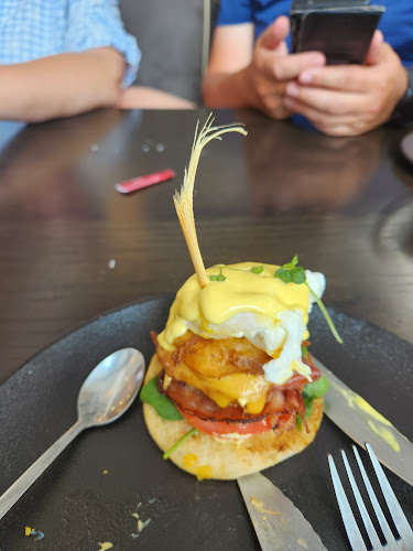 Mugg & Bean - Hospitality and gastronomy