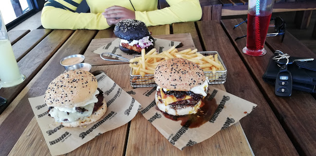 RocoMamas Dolphins Leap - Halaal