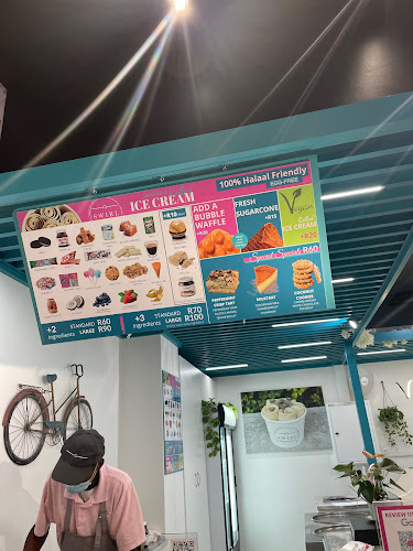 Comentarii opinii despre Swirl Smashed and Rolled Ice Cream