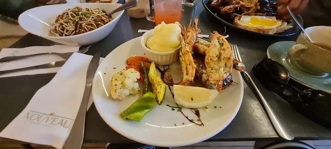 Opinii despre Nouveau Coffee and Grill Cape Town în Cape Town - Hospitality and gastronomy