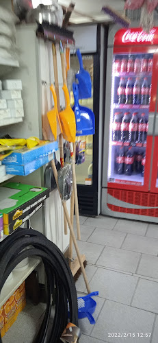 Comentarii opinii despre Loopy's Cafe Supermarket And Takeaways Bloemfontein